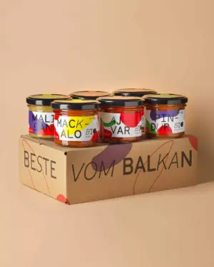 Das Kleine Balkan Sixpack, ein Mix aus pikanten Bio Aufstrichen aus der Balkan-Region von BioBalkan